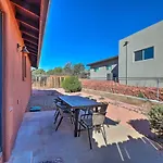 Sedona Retreat With Fire Pit, Near Hiking Trails