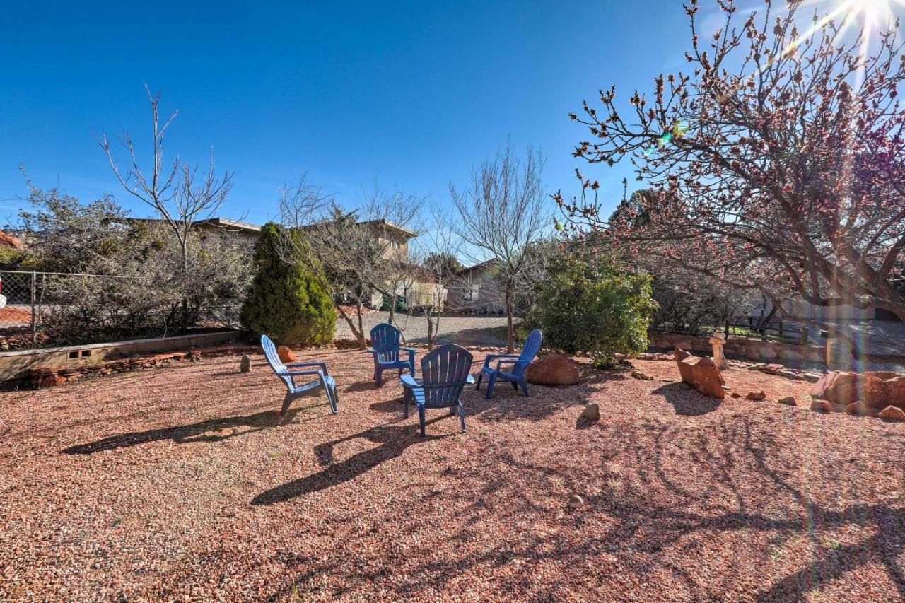 Holiday home Retreat With Fire Pit, Near Hiking Trails *